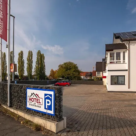 Am Stadtrand Hotel 3*