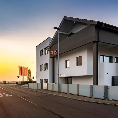 מלון Am Stadtrand