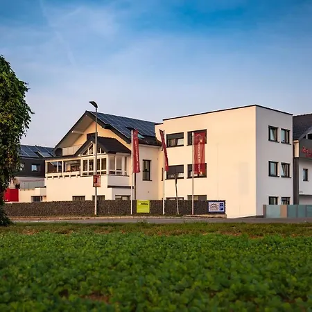 Am Stadtrand 3* Ostfildern